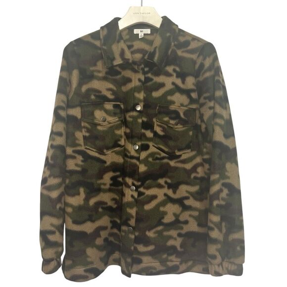 BP. Cozy Fleece Jacket Womens Medium Camo Green Shacket Pockets Snaps - Picture 1 of 7